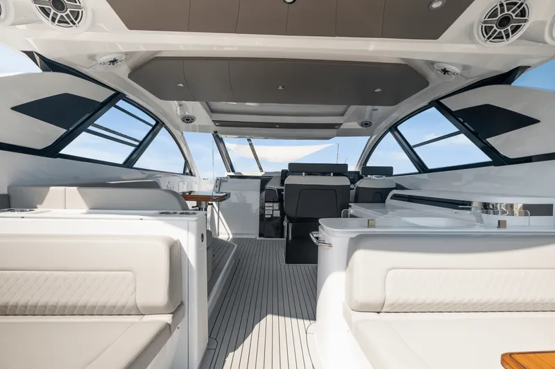 Slide: The Image of Cruisers 50GLS OB 2026 - 86