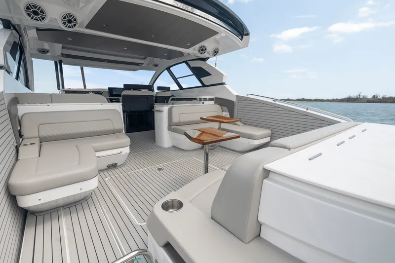Slide: The Image of Cruisers Yachts 50GLS OB 2026 - 64