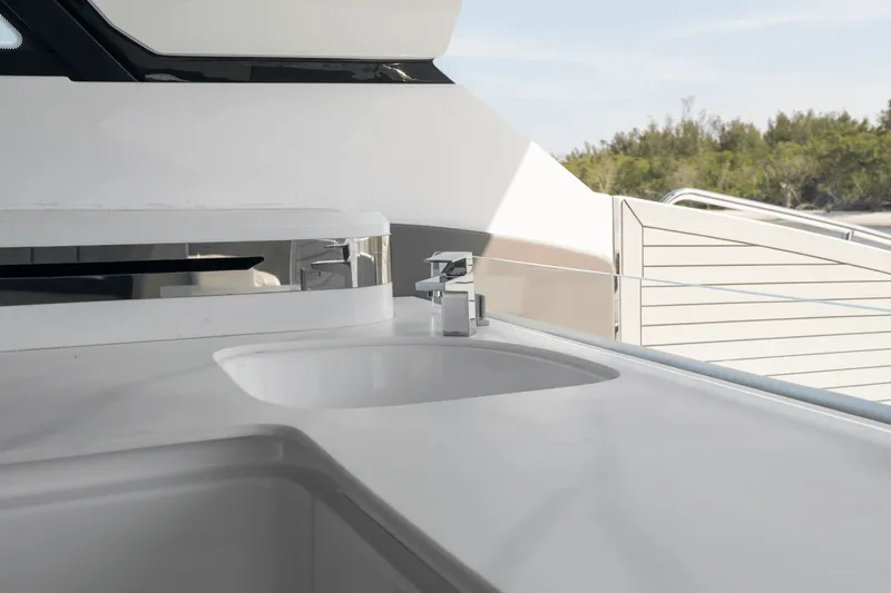 Slide: The Image of Cruisers Yachts 50GLS OB 2026 - 93