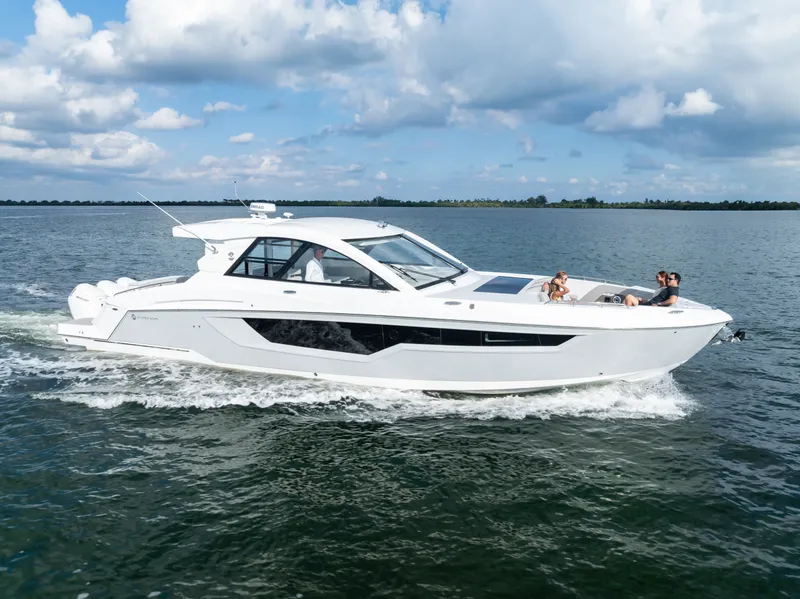 The Image of Cruisers 50GLS OB 2026 - undefined