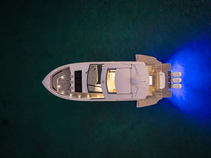 Slide: The Image of Cruisers 50GLS OB 2026 - 10