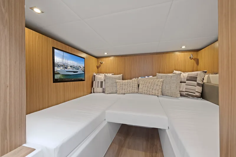 Slide: The Image of Cruisers 50GLS OB 2026 - 31