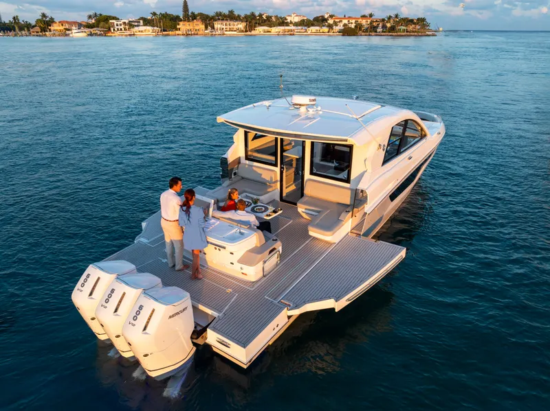 Slide: The Image of Cruisers Yachts 50GLS OB 2026 - 26