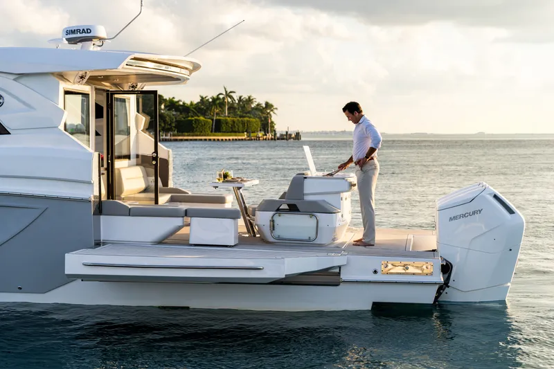 Slide: The Image of Cruisers Yachts 50GLS OB 2026 - 28