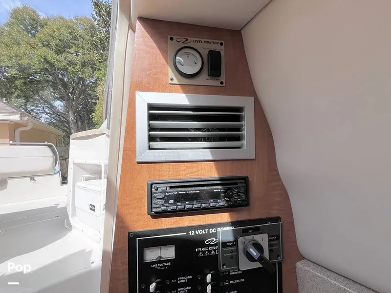 Slide: The Image of Regal 2665 Commodore 2002 - 16246236