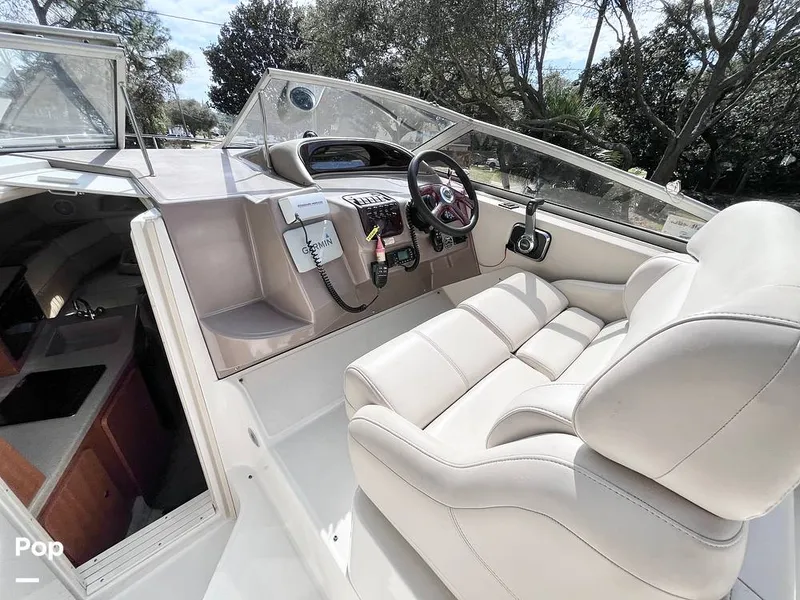 Slide: The Image of Captain's Chair - 16246198