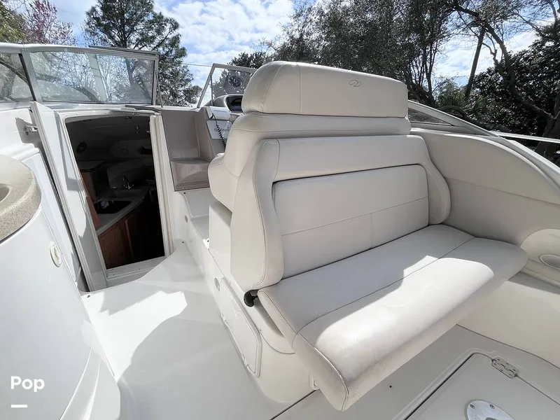 Slide: The Image of Cockpit Seating - 16246194