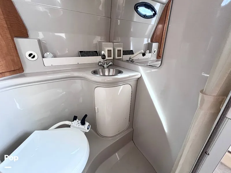 Slide: The Image of Bathroom Sink - 16246239