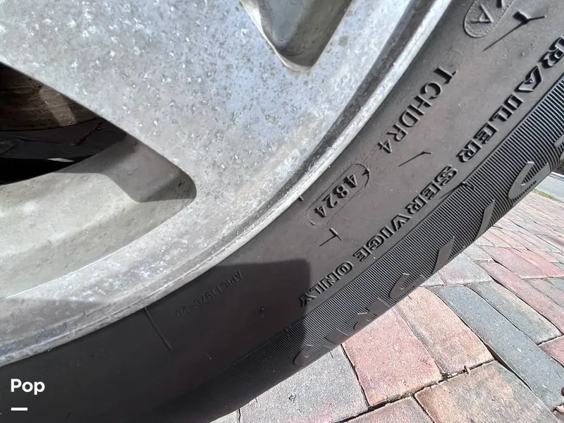 Slide: The Image of Regal 2665 Commodore 2002 - 16246180