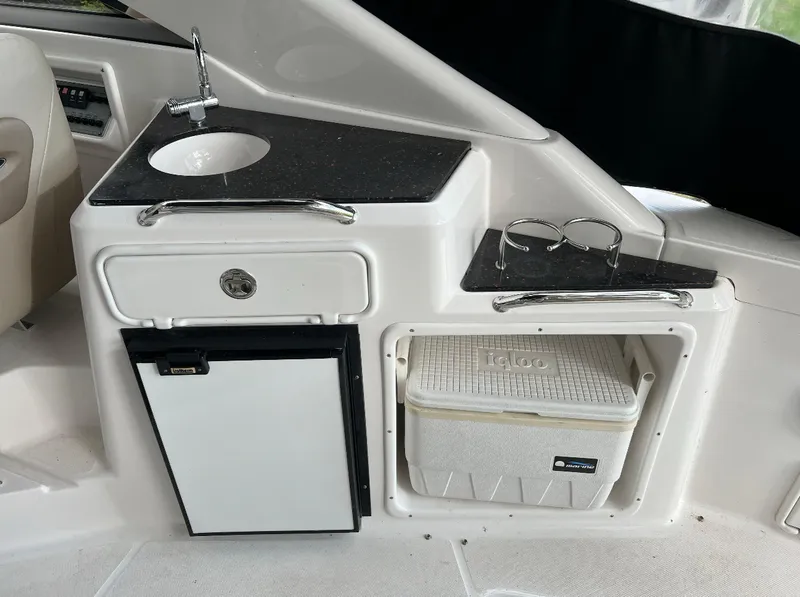 Slide: The Image of Regal 30 EXPRESS 2013 - 10