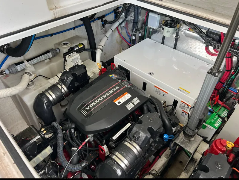 Slide: The Image of Regal 30 EXPRESS 2013 - 18