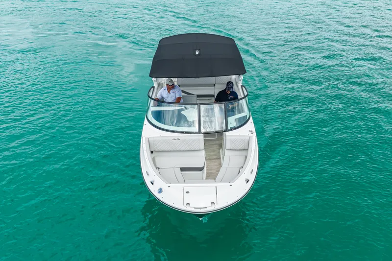 Slide: The Image of Sea Ray SDX 250 Outboard 2026 - 53