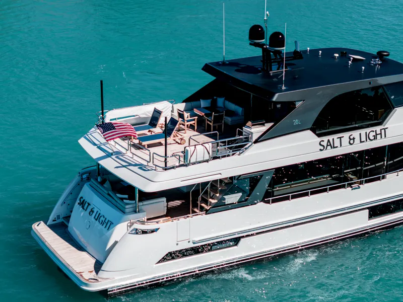 Slide: The Image of Ocean Alexander 28L 2025 - 2