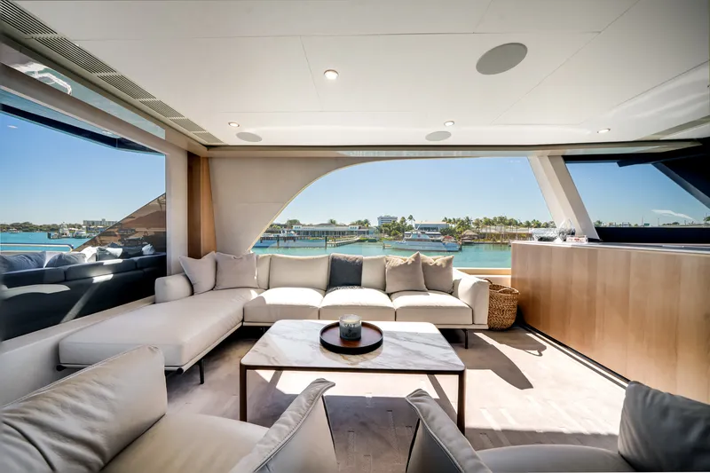 Slide: The Image of Ocean Alexander 28L 2025 - 57