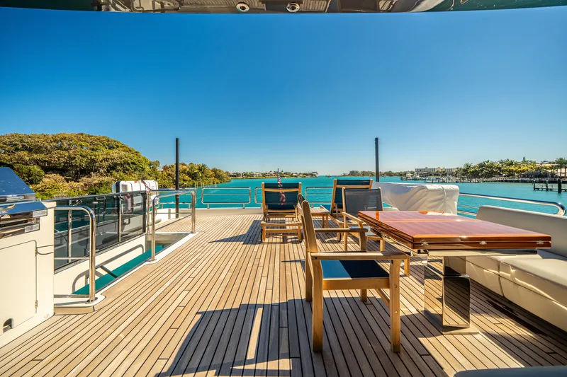 Slide: The Image of Ocean Alexander 28L 2025 - 63