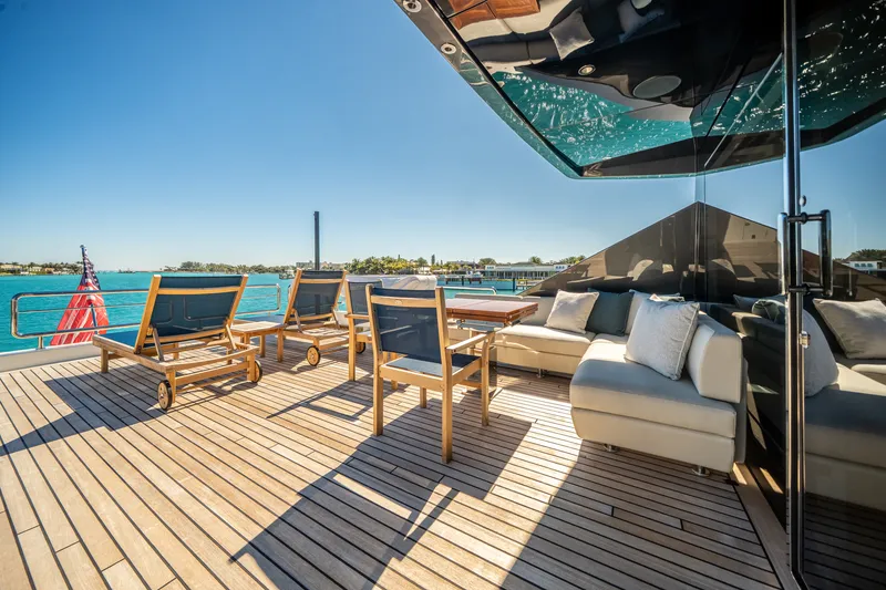 Slide: The Image of Ocean Alexander 28L 2025 - 66