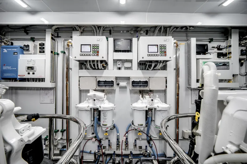 Slide: The Image of Ocean Alexander 28L 2025 - 80