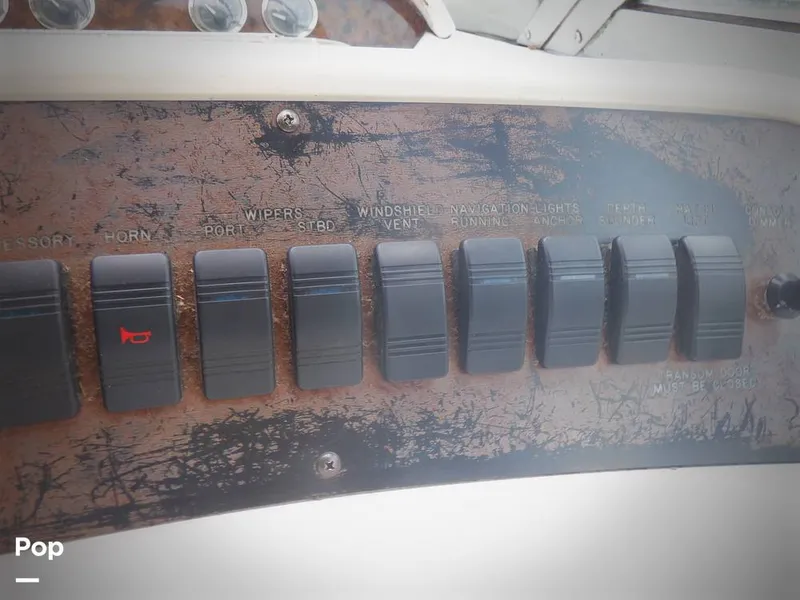 Slide: The Image of Sea Ray 330 Sundancer 1997 - 15810098