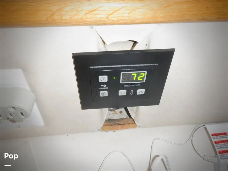 Slide: The Image of Sea Ray 330 Sundancer 1997 - 15810109