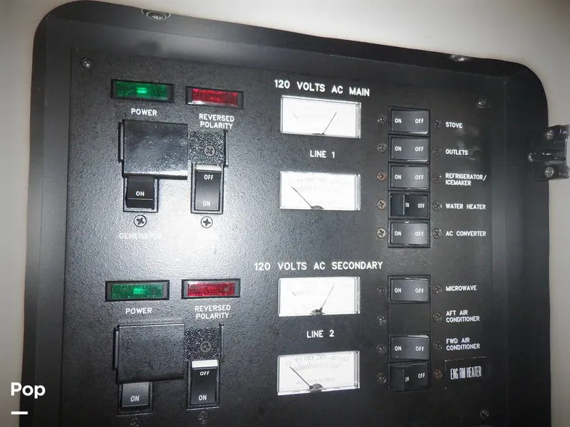 Slide: The Image of Sea Ray 330 Sundancer 1997 - 15810117