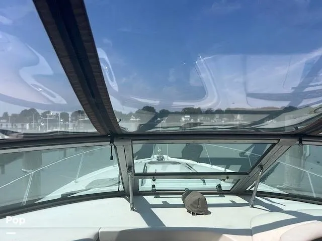 Slide: The Image of Sea Ray 330 Sundancer 1997 - 15726930