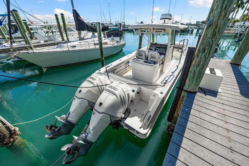 Slide: The Image of Boston Whaler 280 OUTRAGE 2017 - 13