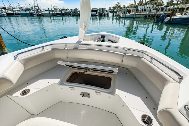 Slide: The Image of Boston Whaler 280 OUTRAGE 2017 - 47