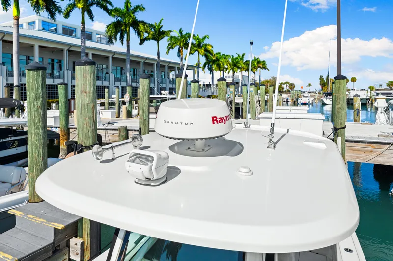 Slide: The Image of Boston Whaler 280 OUTRAGE 2017 - 48