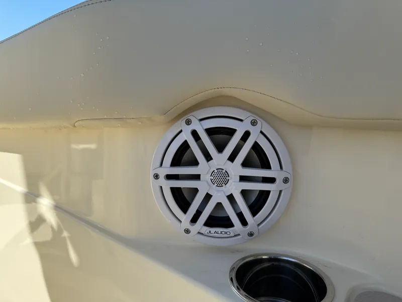 Slide: The Image of Scout 220 XSF 2026 - 12