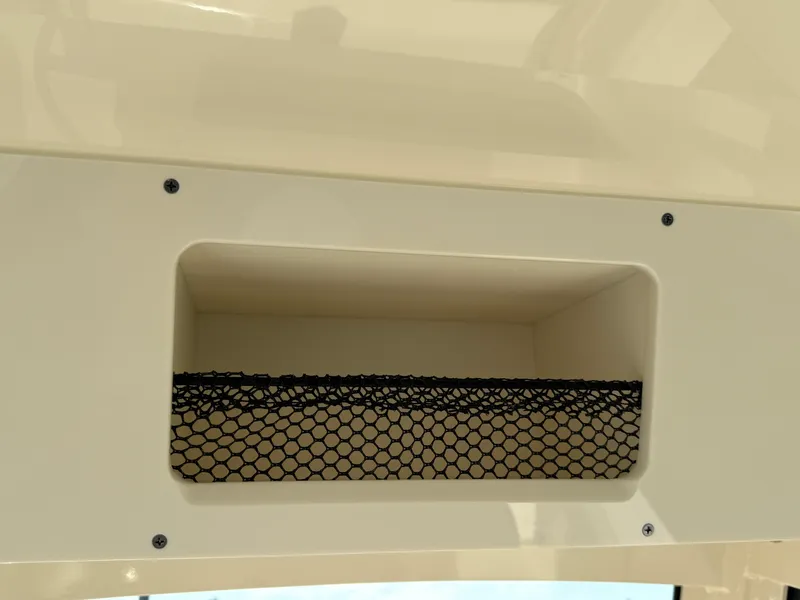 Slide: The Image of Scout 220 XSF 2026 - 17