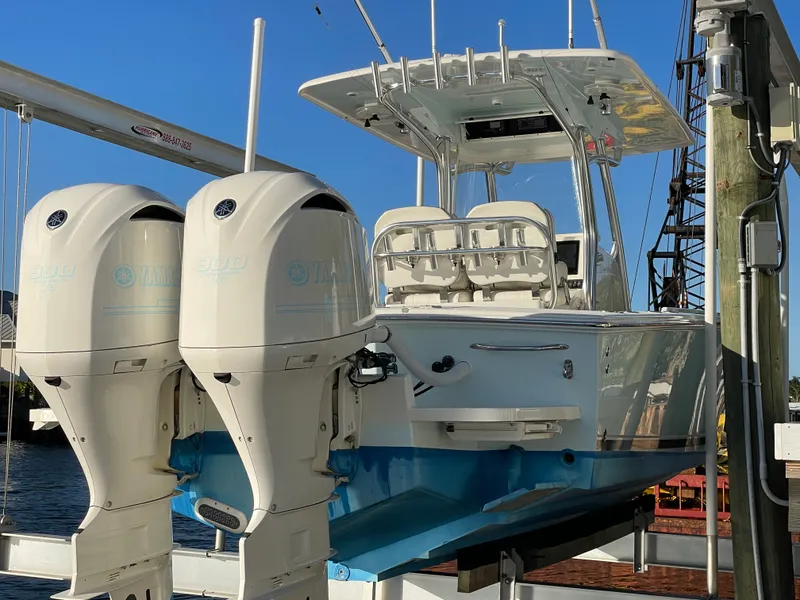 Slide: The Image of Jupiter 32 CENTER CONSOLE 2014 - 1