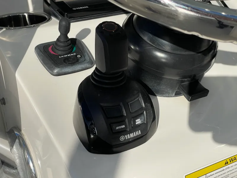 Slide: The Image of Jupiter 32 CENTER CONSOLE 2014 - 10