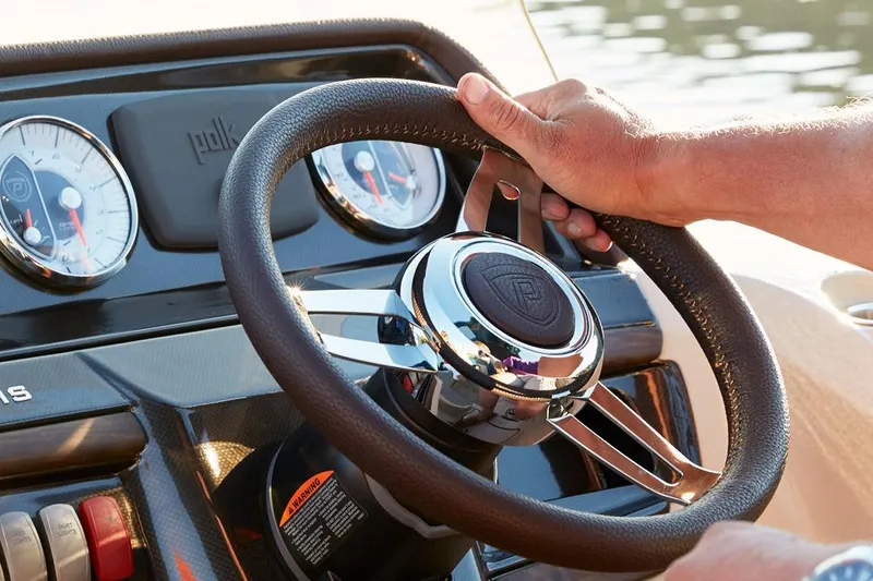 Slide: The Image of Premier 250 Solaris 2023 - 5