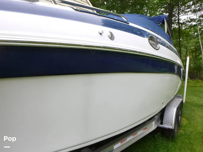 Slide: The Image of Crownline Boats 270 BR 2004 - 15610480