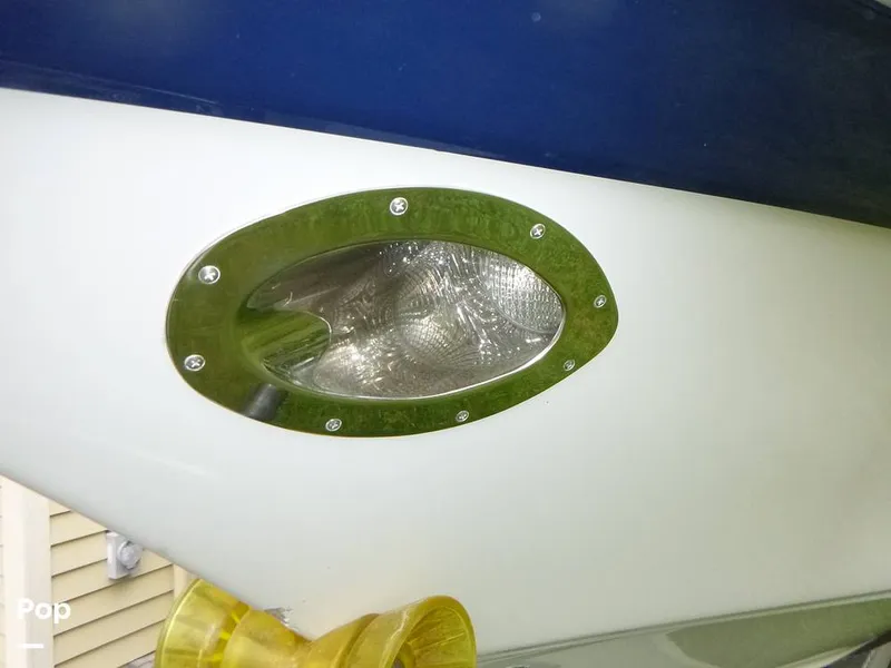 Slide: The Image of Crownline Boats 270 BR 2004 - 15610485