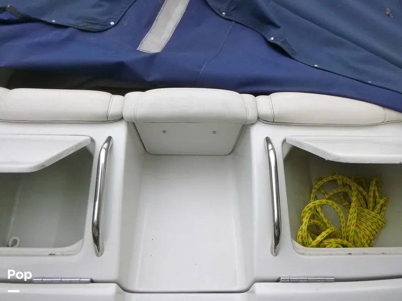 Slide: The Image of Crownline Boats 270 BR 2004 - 15610503