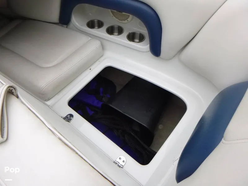 Slide: The Image of Crownline Boats 270 BR 2004 - 15610538