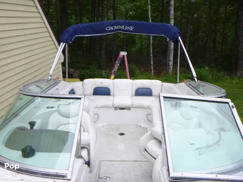 Slide: The Image of Crownline Boats 270 BR 2004 - 15610546