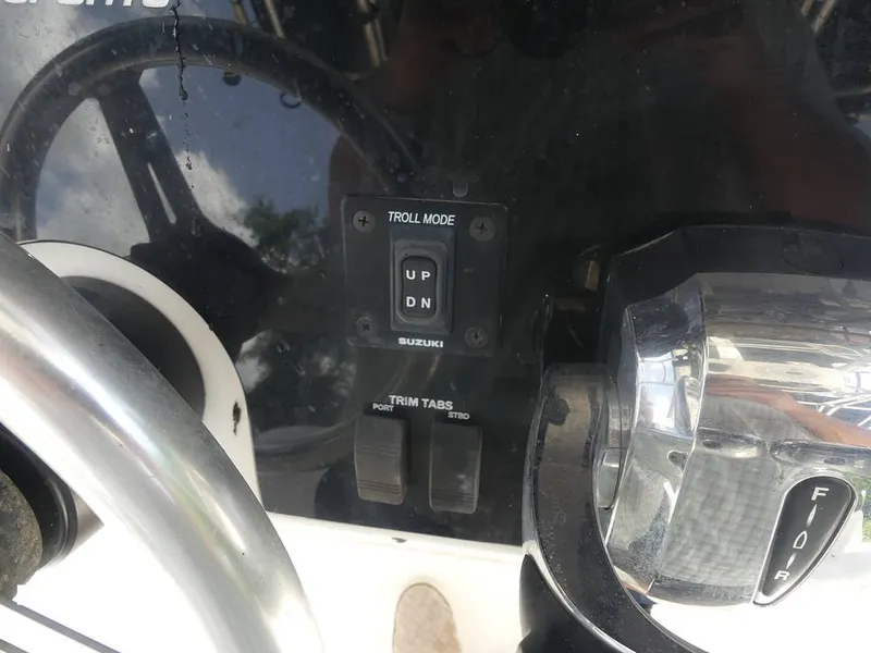 Slide: The Image of Hydra-Sports Vector 2796 2000 - 15700393