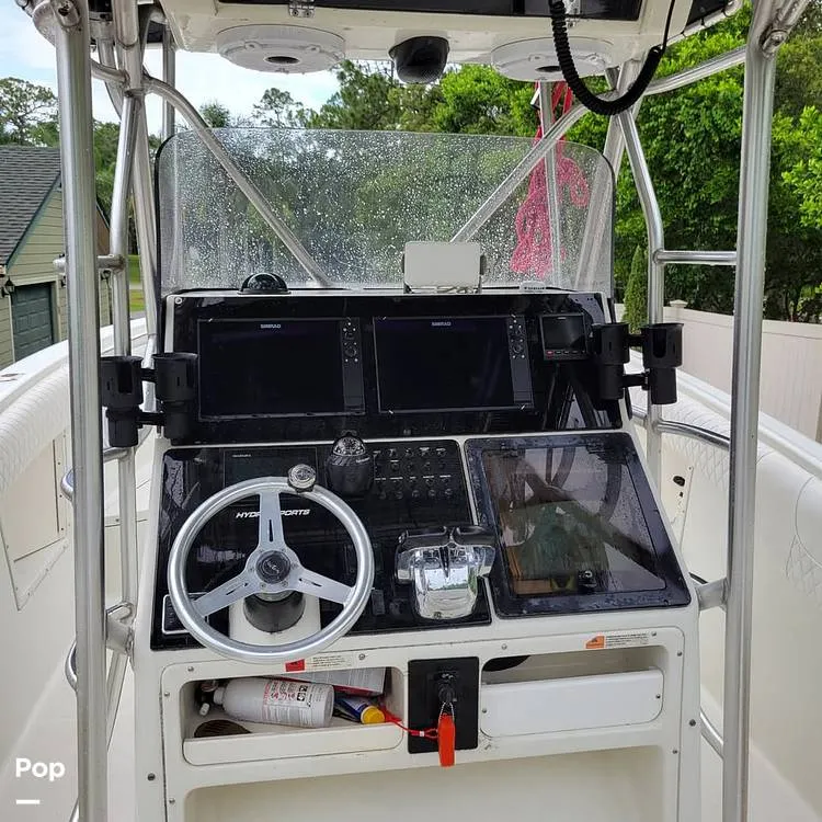 Slide: The Image of Hydra-Sports Vector 2796 2000 - 15643947