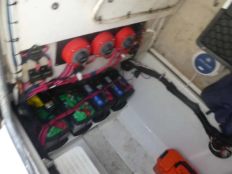 Slide: The Image of Hydra-Sports Vector 2796 2000 - 15699213