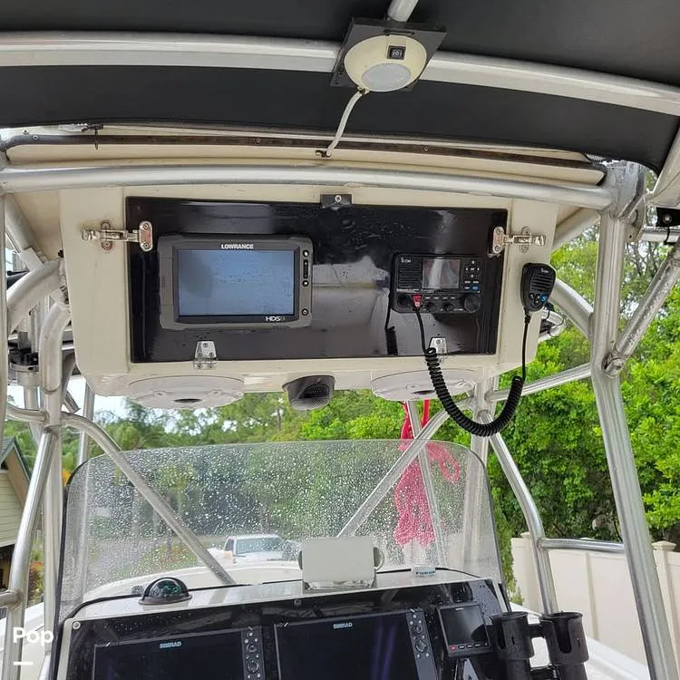 Slide: The Image of Hydra-Sports Vector 2796 2000 - 15643952