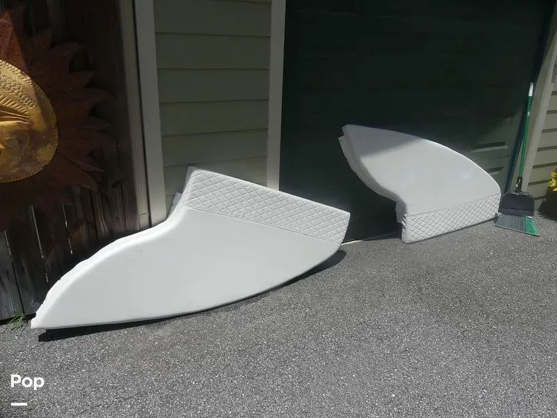 Slide: The Image of Hydra-Sports Vector 2796 2000 - 15700357