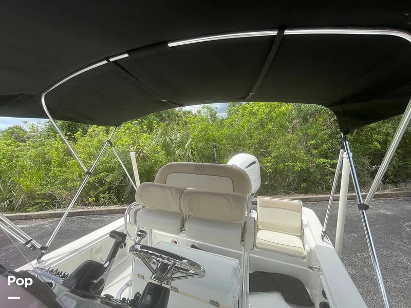 Slide: The Image of NauticStar 215 XTS 2018 - 15563831