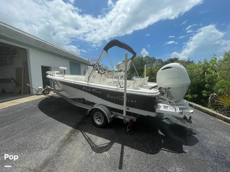 Slide: The Image of NauticStar 215 XTS 2018 - 15563748