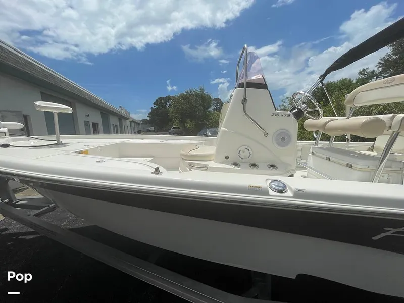 Slide: The Image of NauticStar 215 XTS 2018 - 15563853