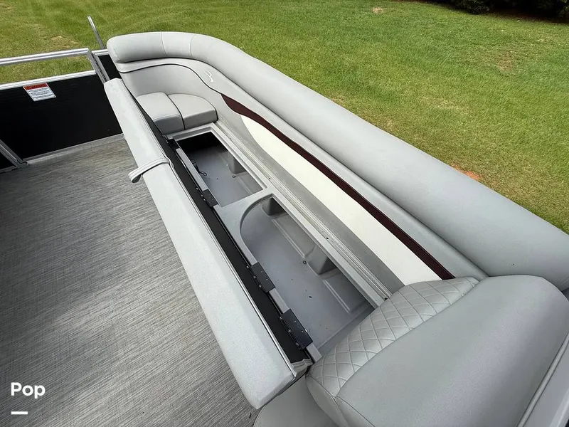 Slide: The Image of Bennington 22SL 2023 - 15570266