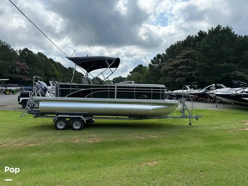 Slide: The Image of Bennington 22SL 2023 - 15570246