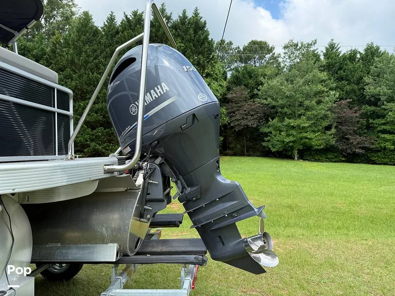 Slide: The Image of Bennington 22SL 2023 - 15570248