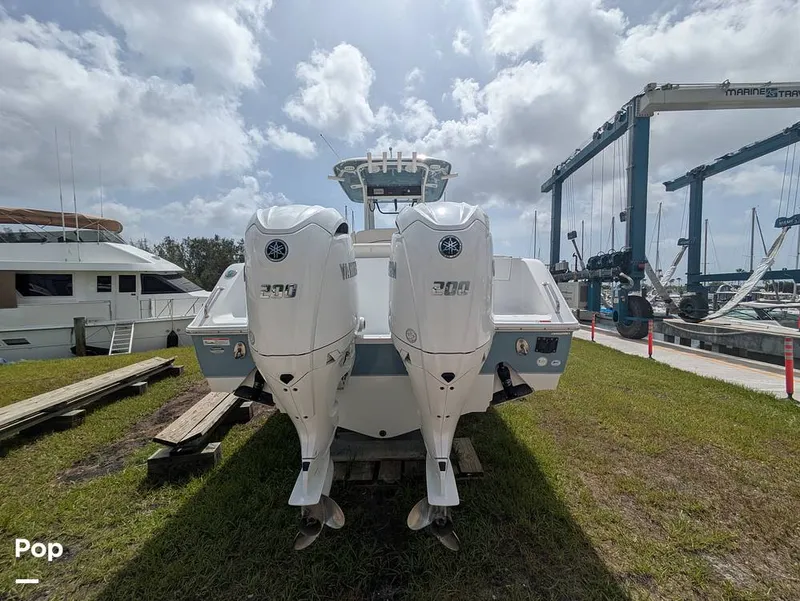 Slide: The Image of Sea Hunt Ultra 275 SE 2024 - 15614432